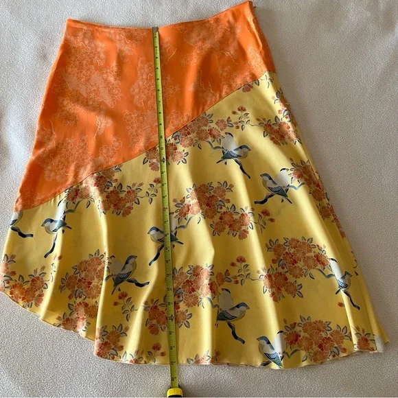 A.M.I. SILK SKIRT ASYMMETRICAL FLORAL BIRDS SZ 12 - Picture 15 of 16